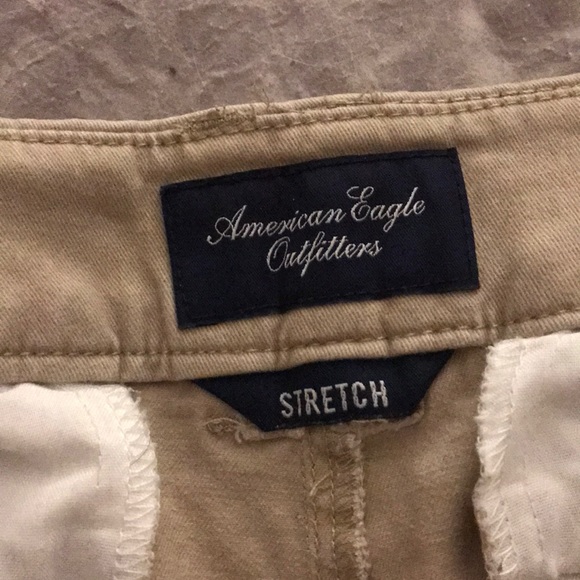 Tan shorts - Picture 2 of 4